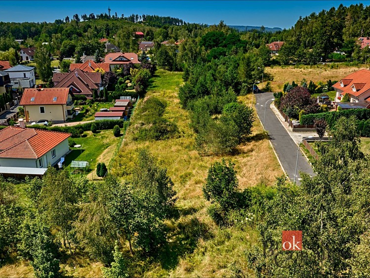 Prodej  stavebního pozemku 1 012 m² - foto 5