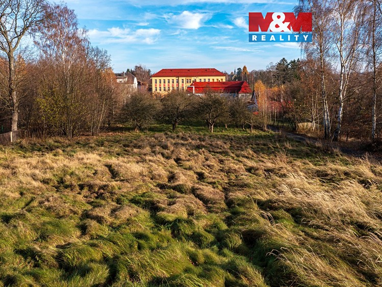 Prodej stavebního pozemku 4 313 m² - foto 1