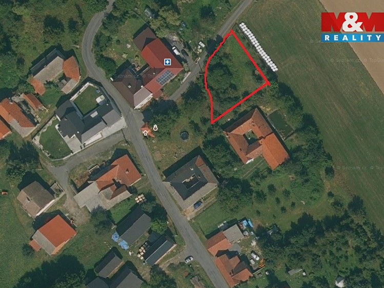 Prodej  stavebního pozemku 696 m² - foto 4