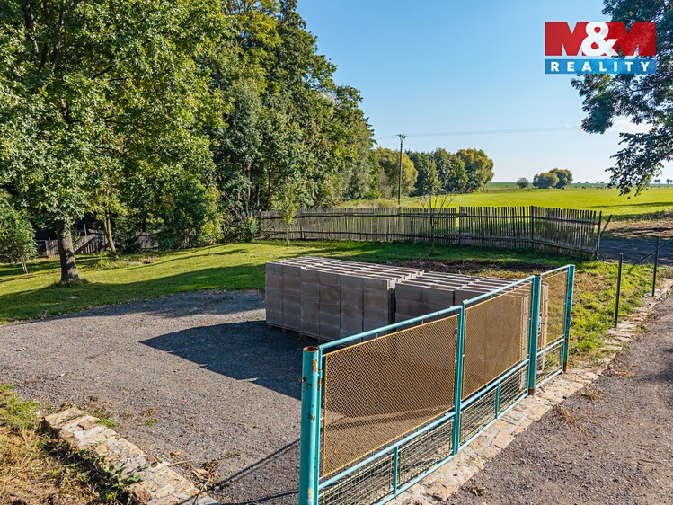 Prodej stavebního pozemku 1 022 m² - foto 4