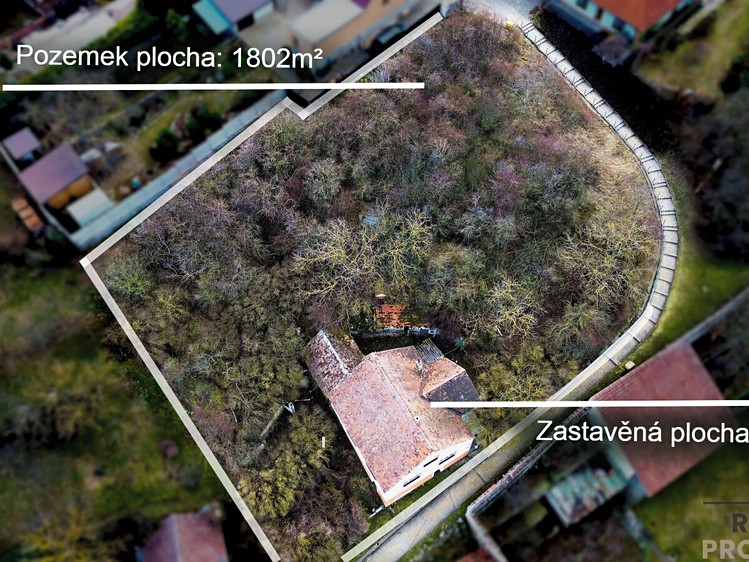 Prodej stavebního pozemku 1 802 m² - foto 1