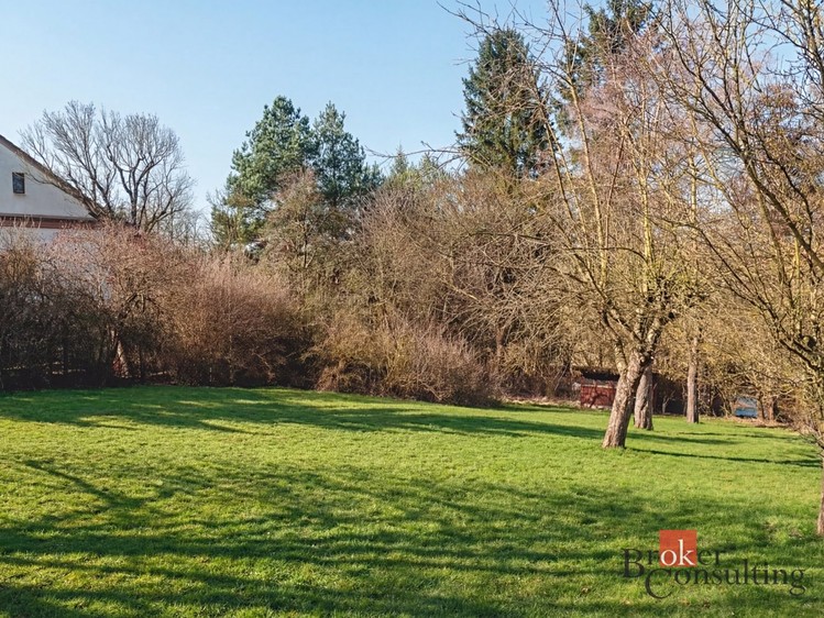 Prodej  stavebního pozemku 876 m² - foto 4