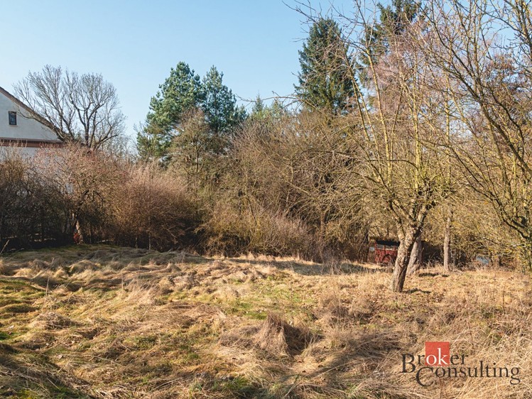 Prodej  stavebního pozemku 876 m² - foto 8