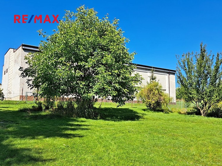 Prodej stavebního pozemku 606 m² - foto 3
