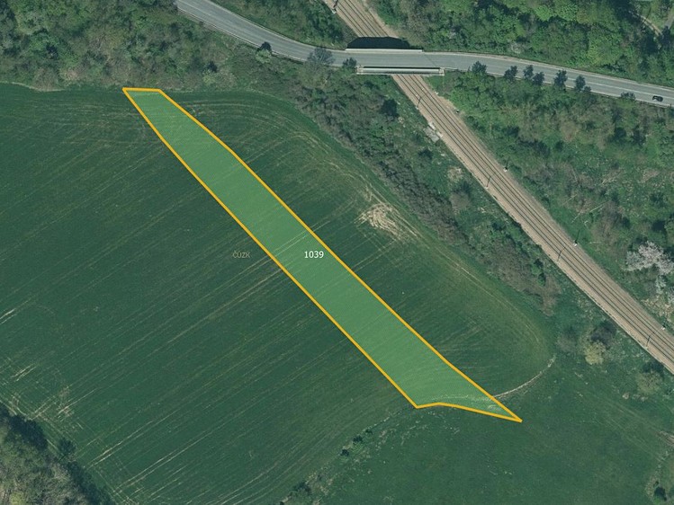 Prodej pole 4 111 m² - foto 1