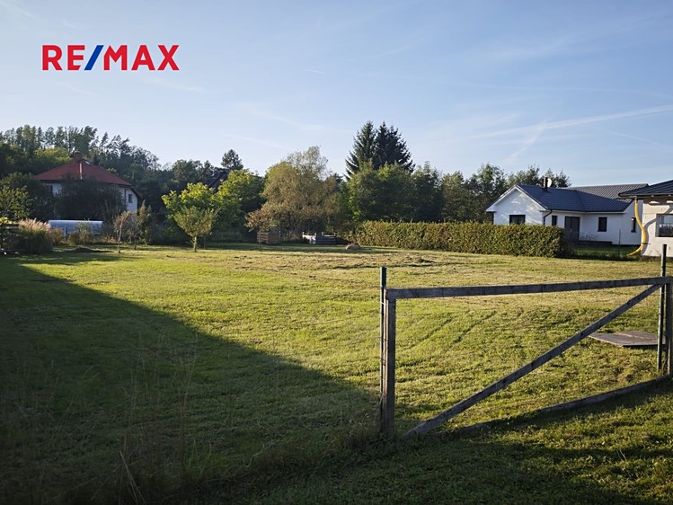 Prodej  stavebního pozemku 1 356 m² - foto 4
