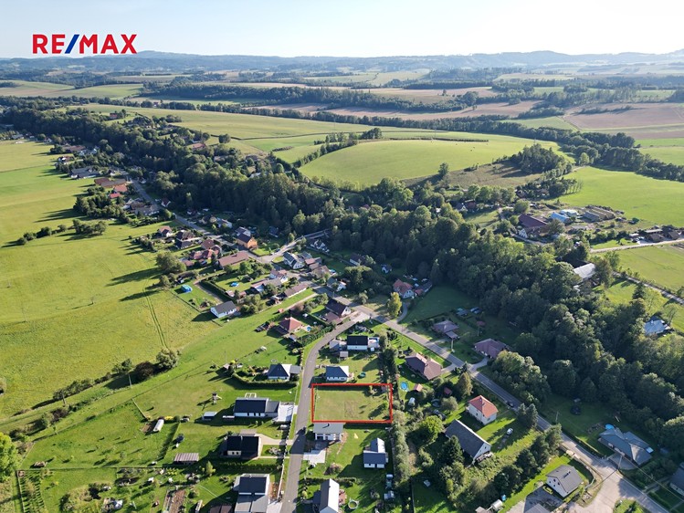 Prodej  stavebního pozemku 1 356 m² - foto 8