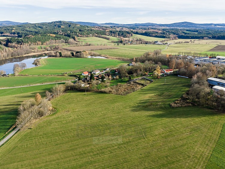 Prodej stavebního pozemku 600 m² - foto 3