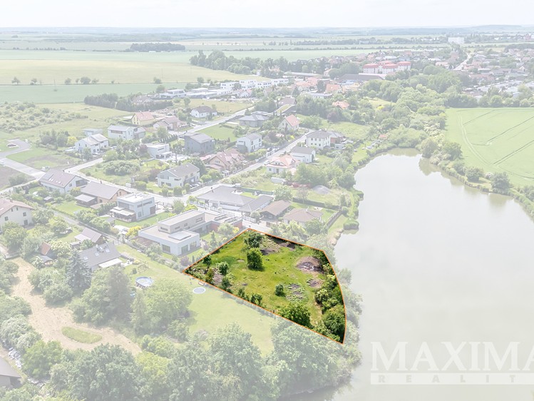 Prodej pozemku 1 636 m² - foto 4