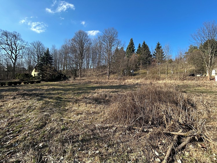 Prodej stavebního pozemku 1 357 m² - foto 3