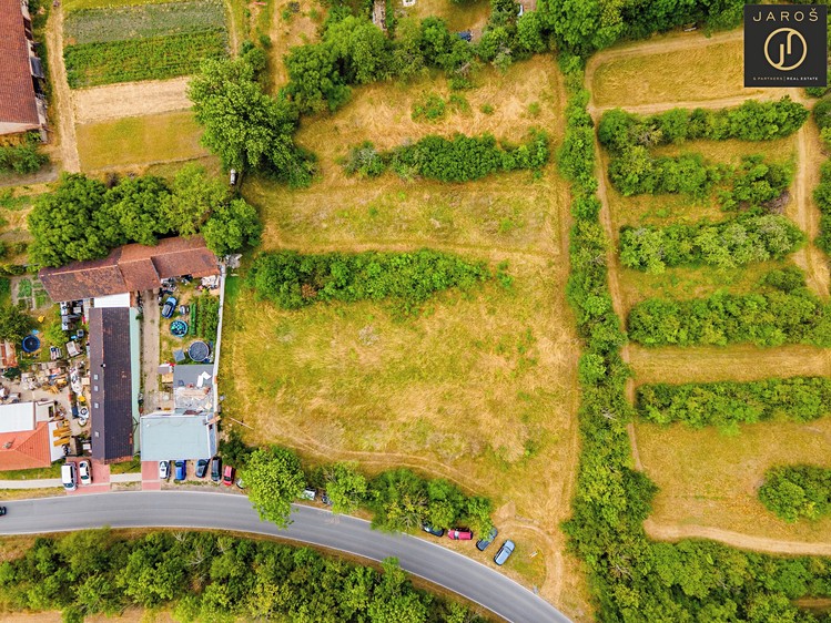 Prodej stavebního pozemku 801 m² - foto 6