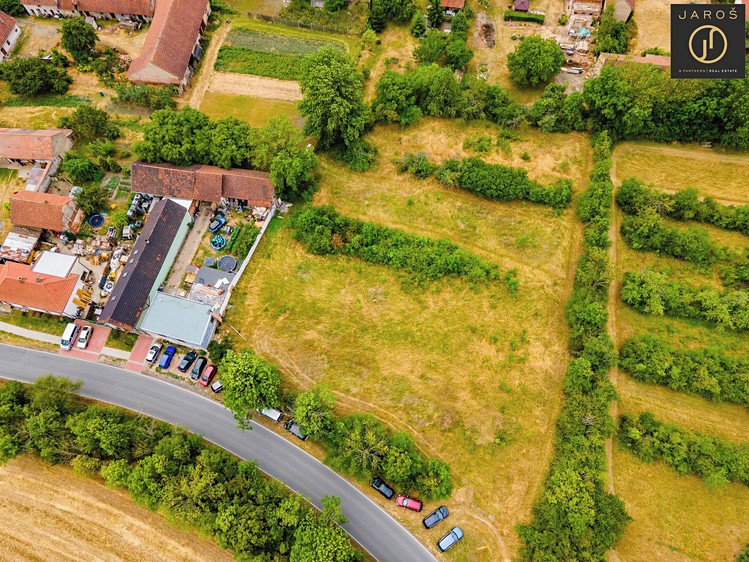 Prodej stavebního pozemku 801 m² - foto 7