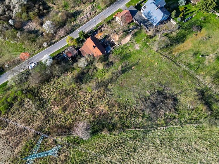 Prodej stavebního pozemku 1 820 m² - foto 3