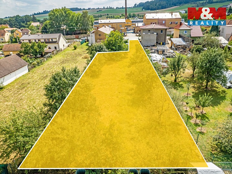 Prodej stavebního pozemku 1 180 m² - foto 2