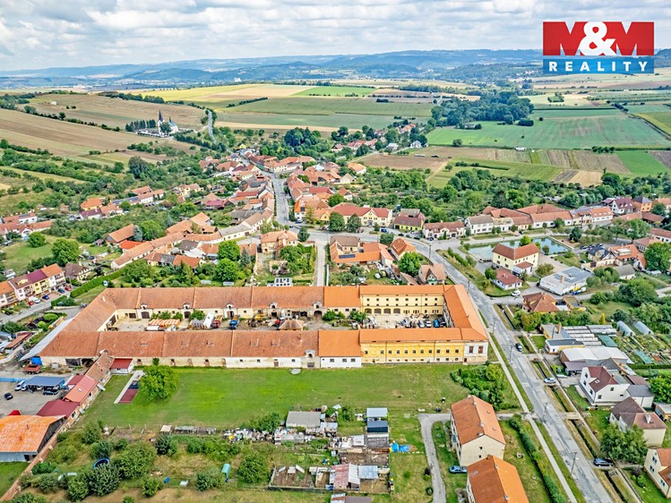 Prodej stavebního pozemku 1 180 m² - foto 6