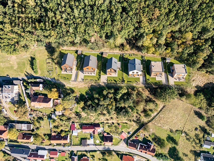 Prodej  stavebního pozemku 1 000 m² - foto 5