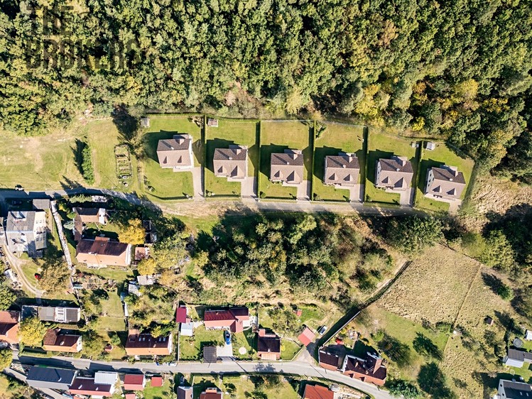 Prodej  stavebního pozemku 1 262 m² - foto 8