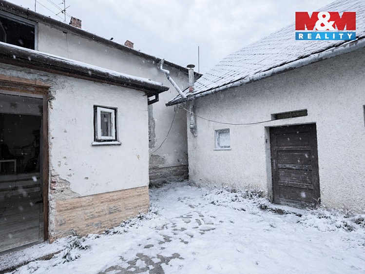 Prodej činžovního domu 220 m² - foto 5