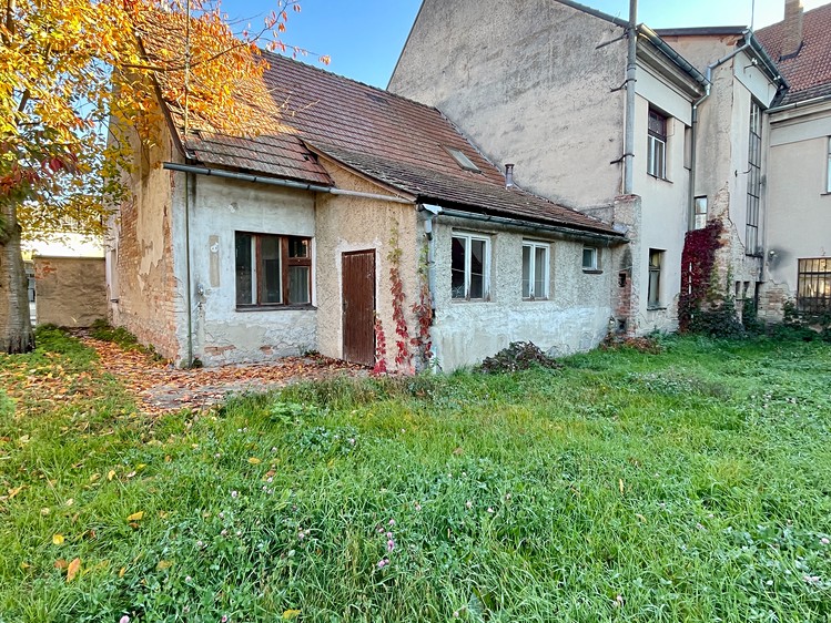 Prodej komerční nemovitosti 300 m² - foto 5