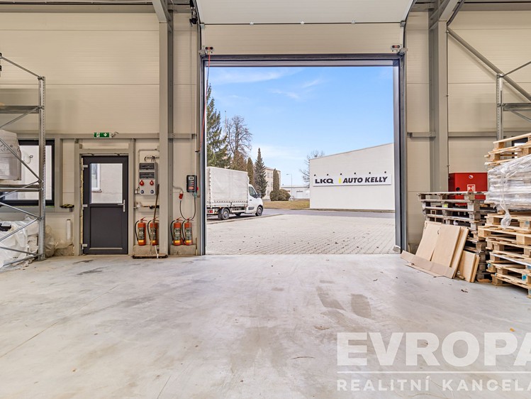 Prodej skladového prostoru 819 m² - foto 6