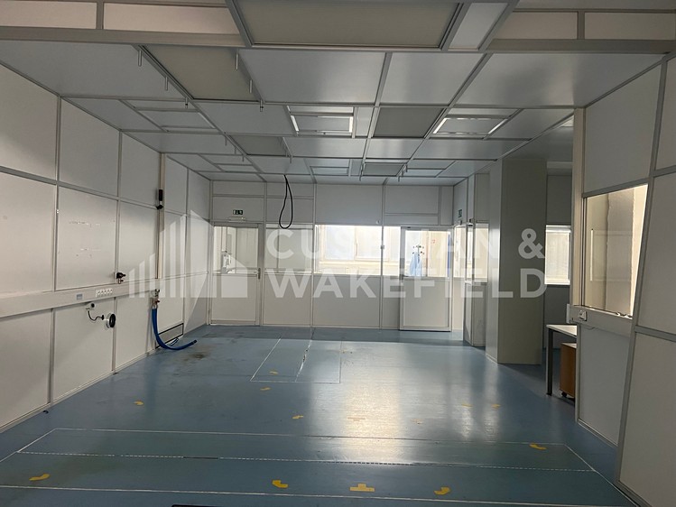 Prodej výrobní haly, prostoru 3 866 m² - foto 3