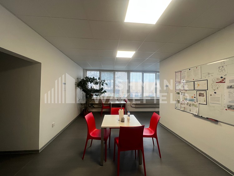 Prodej výrobní haly, prostoru 3 866 m² - foto 6