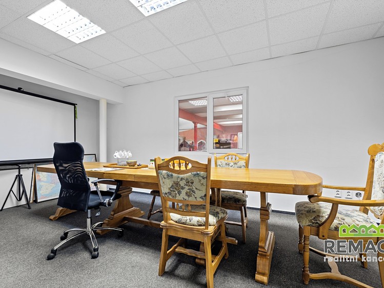 Prodej skladového prostoru 2 326 m² - foto 7