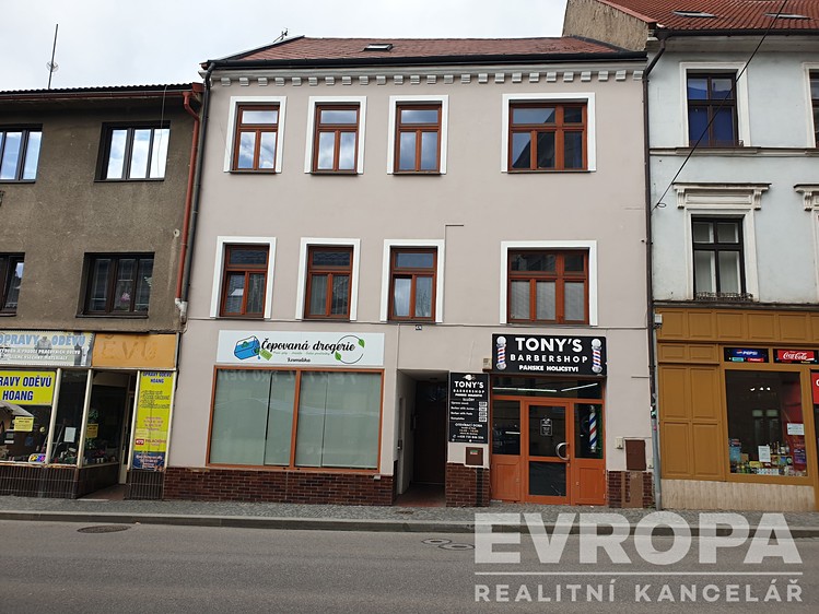 Prodej činžovního domu 240 m² - foto 1