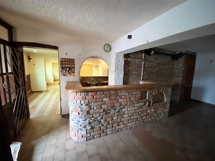 Prodej komerční nemovitosti 467 m² - foto 4