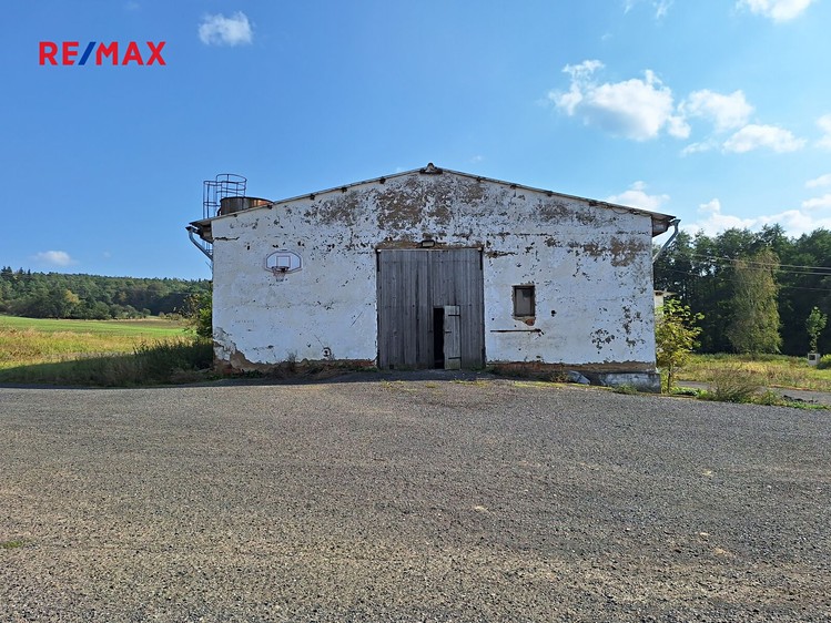 Prodej zemědělského objektu 1 377 m² - foto 5