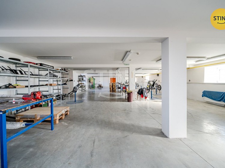 Prodej výrobní haly, prostoru 2 880 m² - foto 8