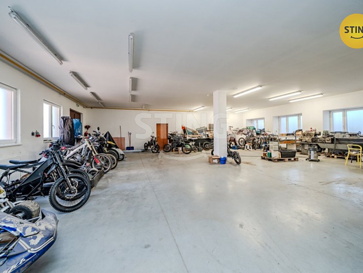 Prodej výrobní haly, prostoru 2 880 m² - foto 6