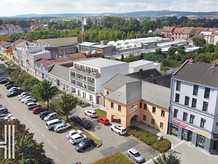 Prodej obchodního prostoru 56 m² - foto 4