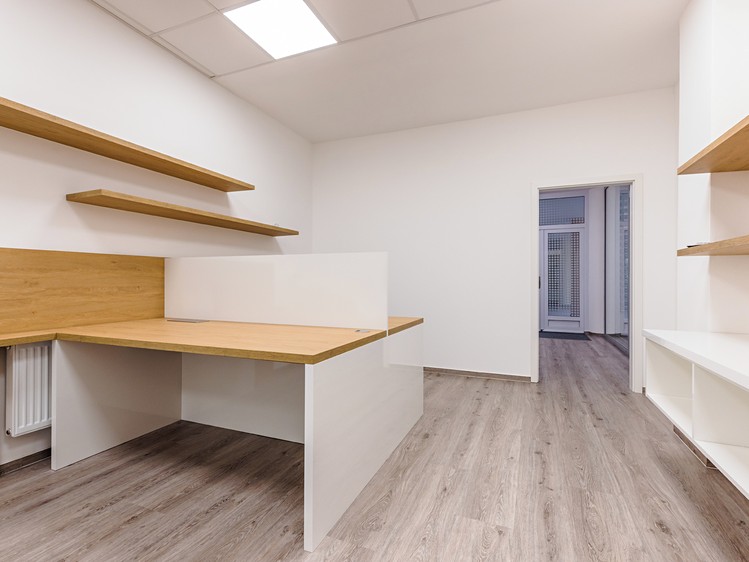 Prodej kanceláře 65 m² - foto 7