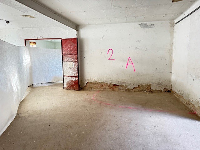 Prodej výrobní haly, prostoru 2 000 m² - foto 6