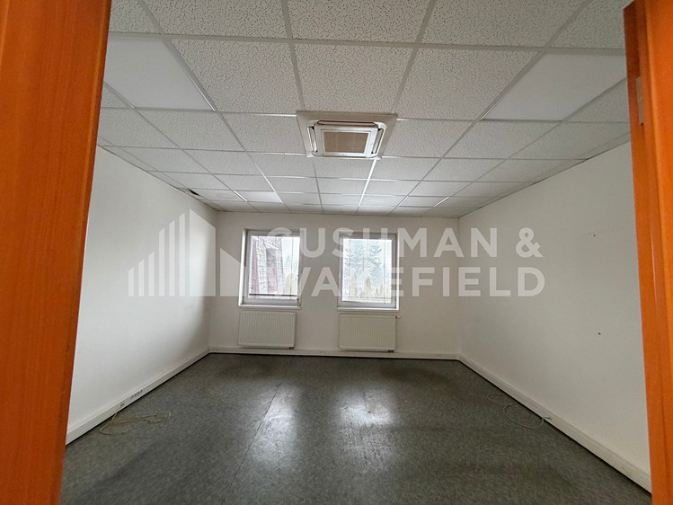 Prodej výrobní haly, prostoru 7 134 m² - foto 5
