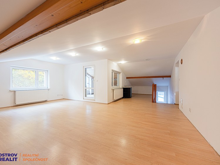 Prodej výrobní haly, prostoru 320 m² - foto 7