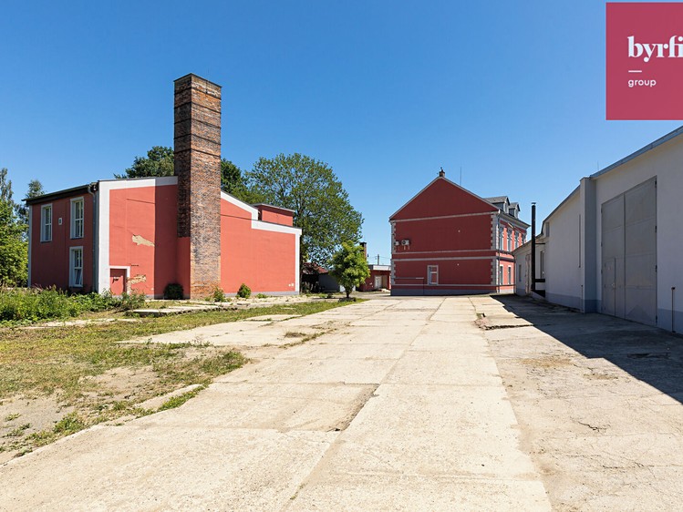 Prodej výrobní haly, prostoru 12 420 m² - foto 6
