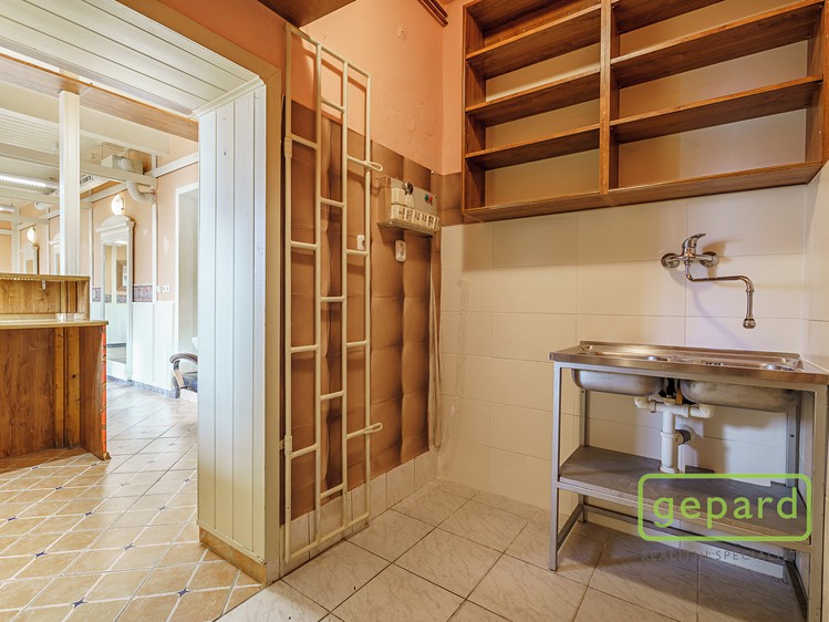 Prodej obchodního prostoru 120 m² - foto 6