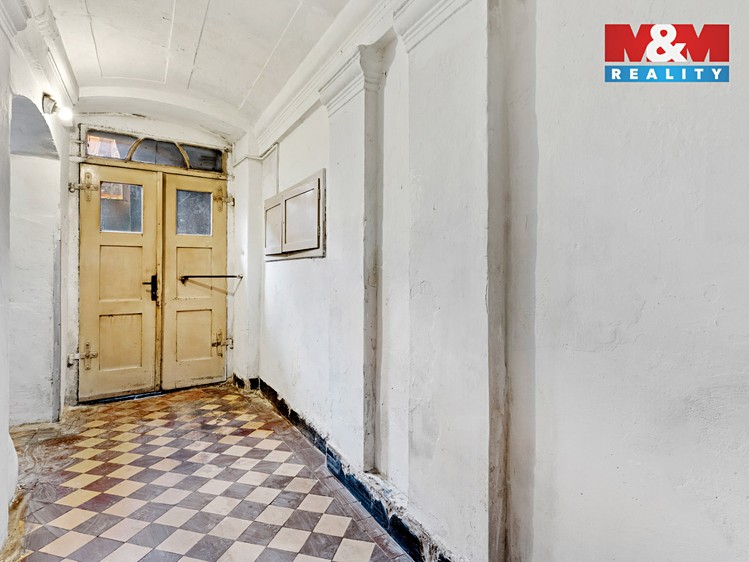 Prodej obchodního prostoru 226 m² - foto 4