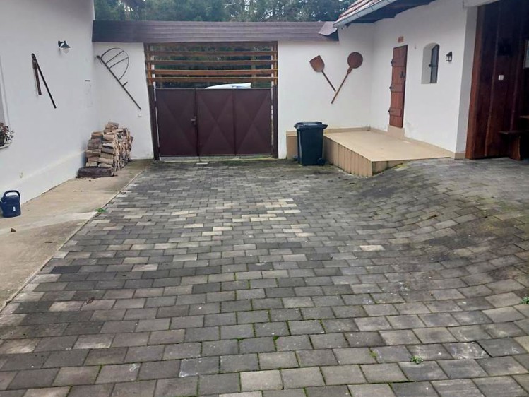Prodej ubytovacího zařízení 250 m² - foto 4
