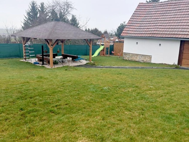 Prodej ubytovacího zařízení 250 m² - foto 8
