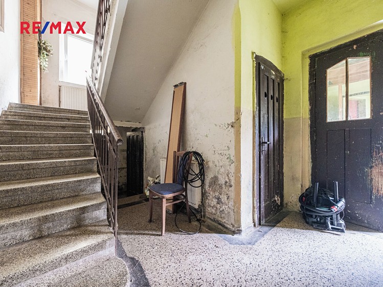 Prodej činžovního domu 300 m² - foto 6