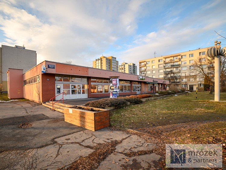 Prodej obchodního prostoru 1 071 m² - foto 5
