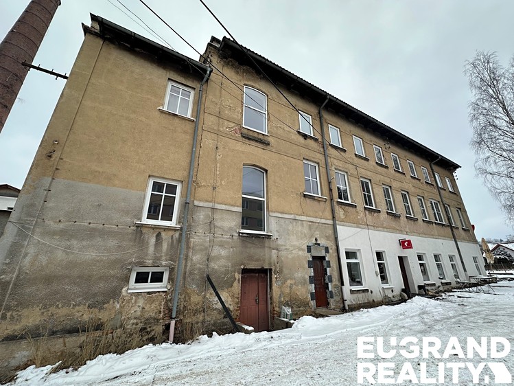 Prodej obchodního prostoru 900 m² - foto 1
