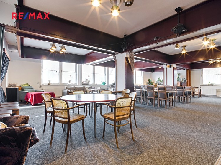 Prodej ubytovacího zařízení 1 000 m² - foto 2