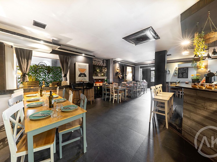 Prodej restaurace 118 m² - foto 1