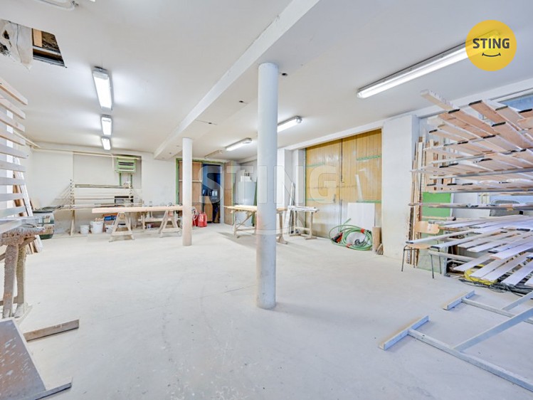 Prodej výrobní haly, prostoru 746 m² - foto 3