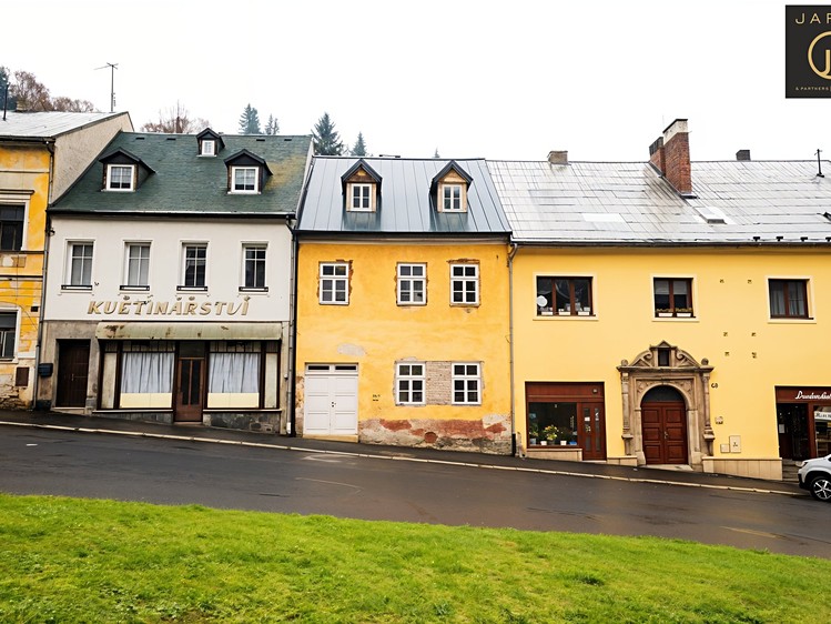 Prodej ubytovacího zařízení 220 m² - foto 2