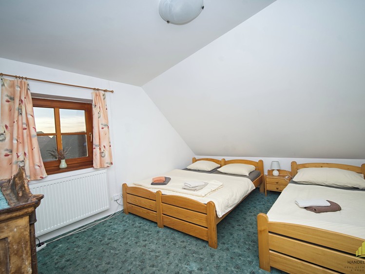Prodej ubytovacího zařízení 350 m² - foto 2
